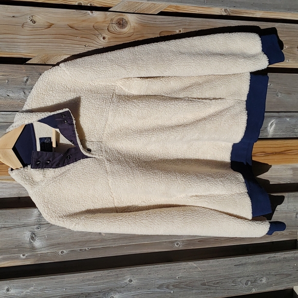 J. Crew cream navy sherpa authentic fleece - Picture 1 of 11